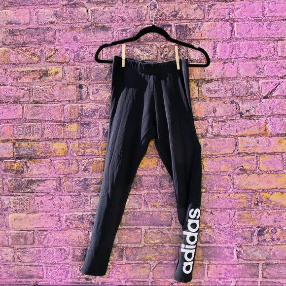 Women’s Adidas leggings - Picture 1 of 3